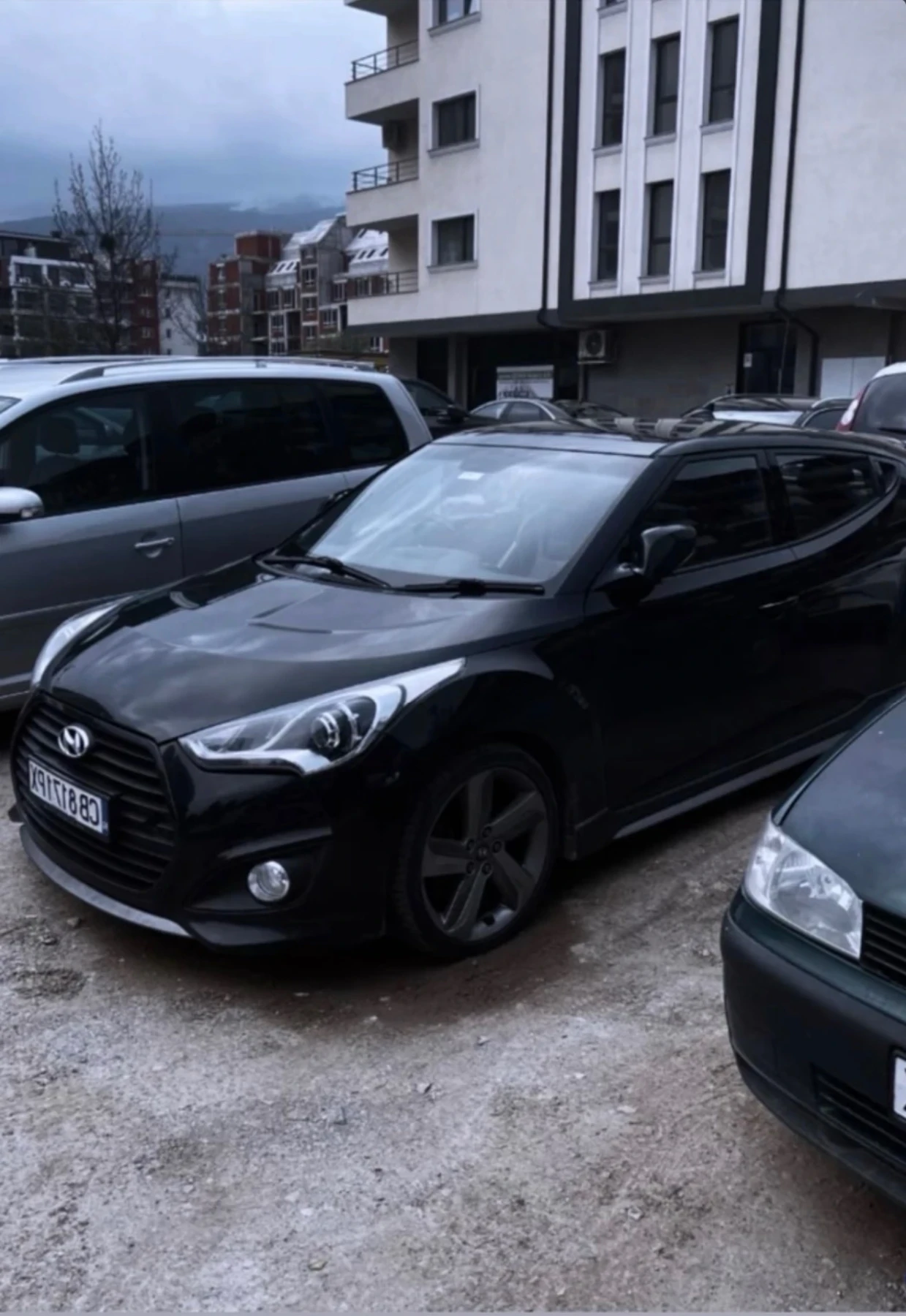 Hyundai Veloster 