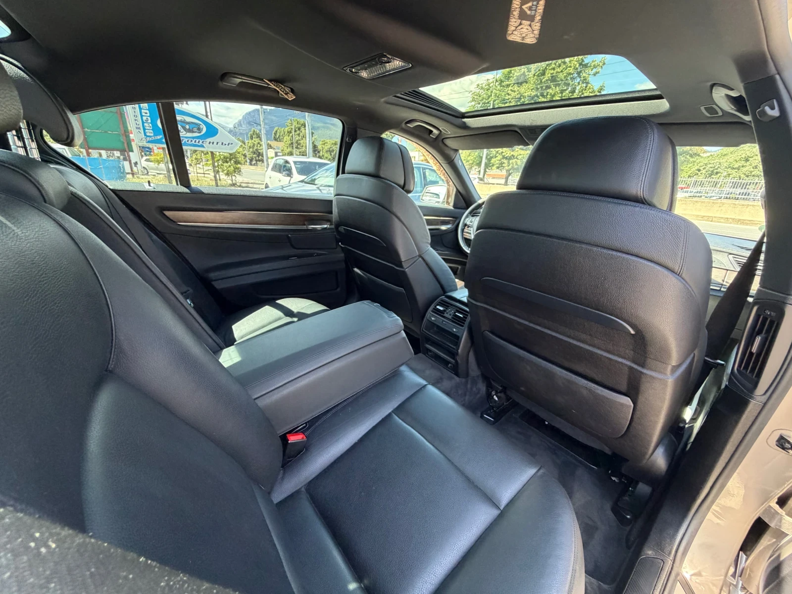 BMW 730 Xdrive, снимка 14 - Автомобили и джипове - 55234151