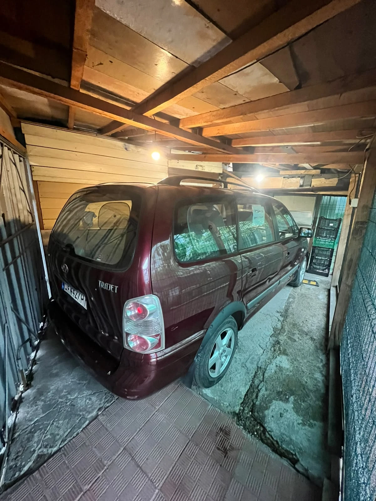Hyundai Trajet 2.0 CRDI, снимка 9 - Автомобили и джипове - 55250527