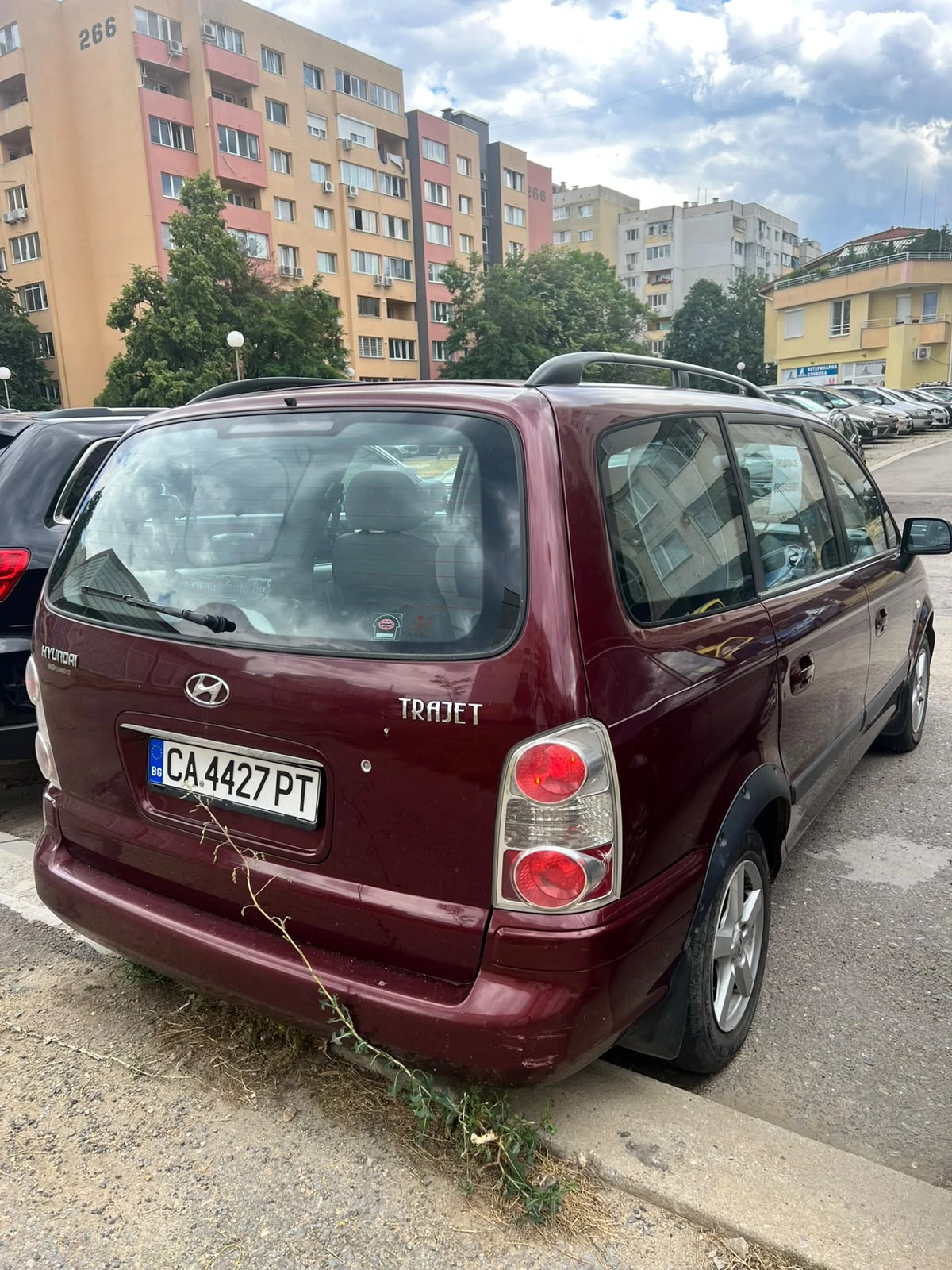 Hyundai Trajet 2.0 CRDI, снимка 3 - Автомобили и джипове - 55250527
