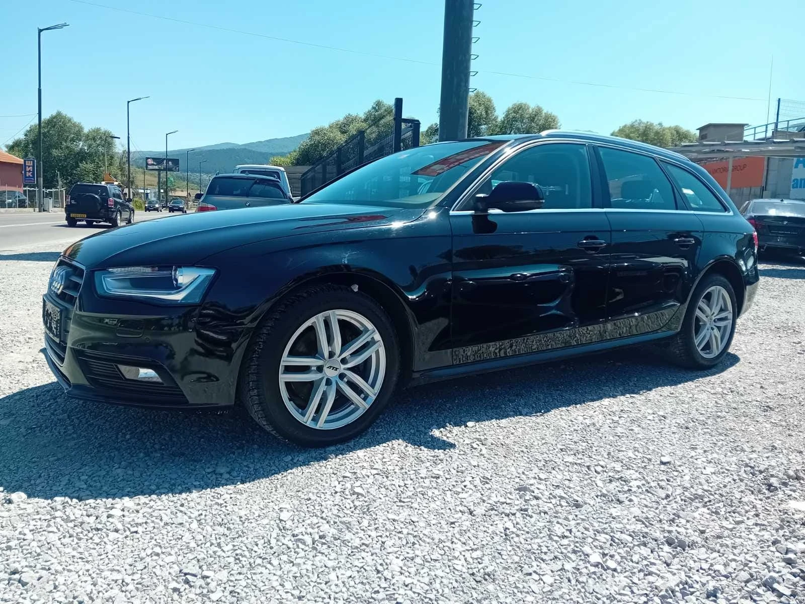 Audi A4 2.0TDI Quattro, снимка 3 - Автомобили и джипове - 55497278
