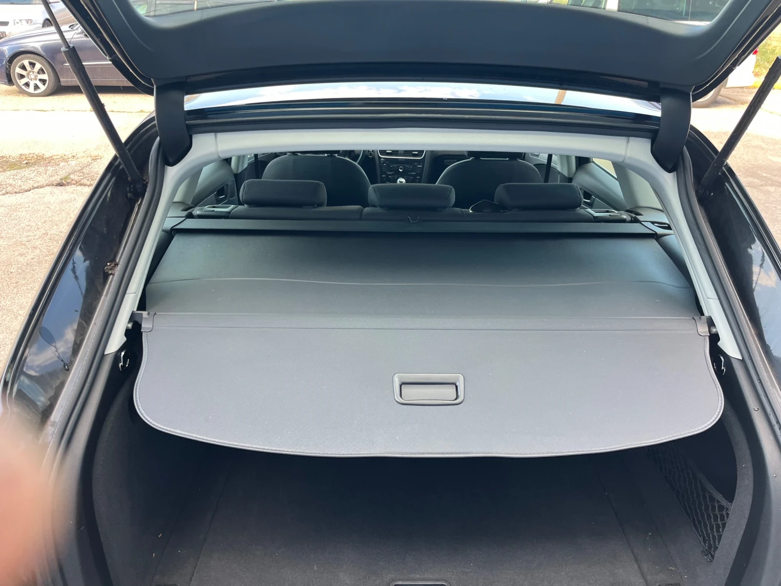 Audi A4 1.8tfsi, снимка 9 - Автомобили и джипове - 55537372