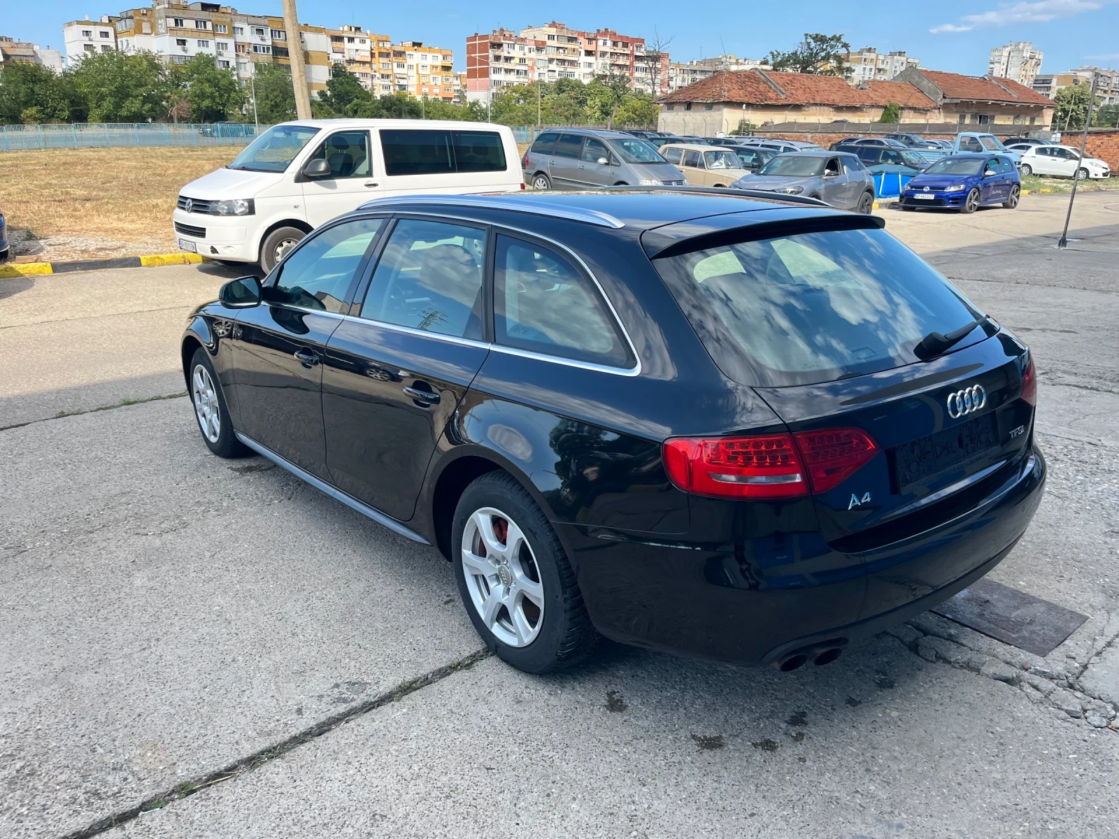 Audi A4 1.8tfsi, снимка 3 - Автомобили и джипове - 55537372