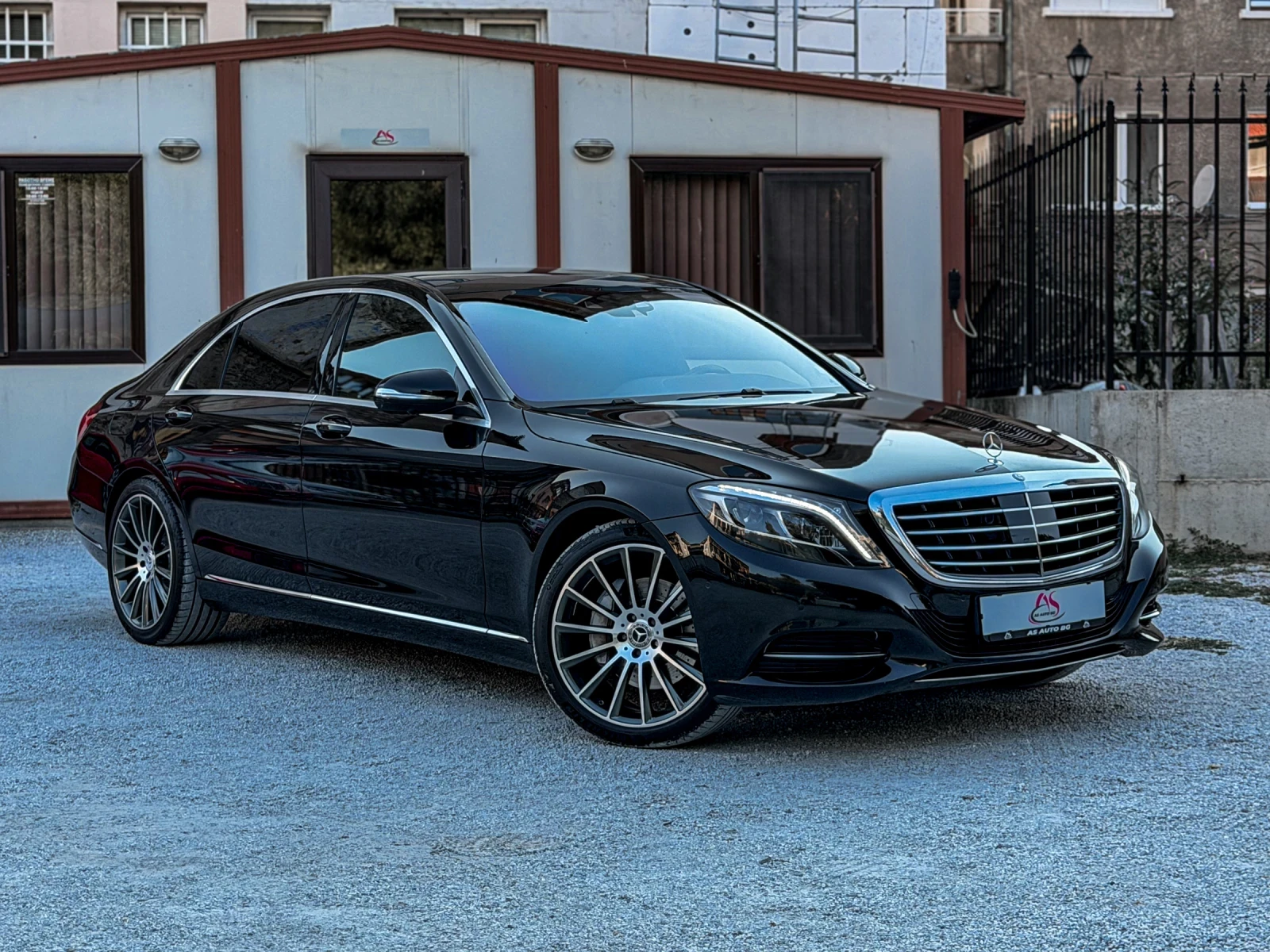 Mercedes-Benz S 350 LONG* BURMESTER* 3xTV* 139 000 KM* FULL FULL* TOP, снимка 3 - Автомобили и джипове - 55742476