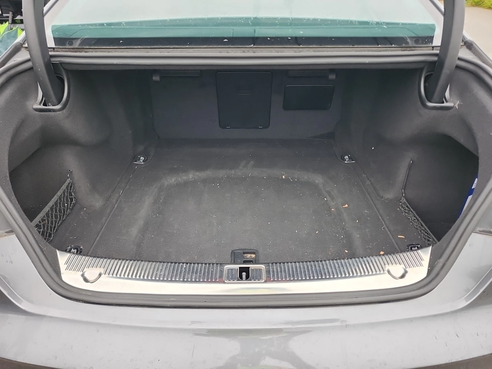 Audi A8  Sdn 4.0t / CARFAX / MATRIX / DISTRONIK / 360  , снимка 14 - Автомобили и джипове - 55898585