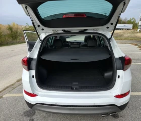 Обява за продажба на Hyundai Tucson FULL 2.0 136кс.PANORAMA 2017г. ~26 999 лв. - изображение 11 | Auto.bg Обява за продажба на Hyundai Tucson FULL 2.0 136кс.PANORAMA 2017г. ~26 999 лв. - изображение 11