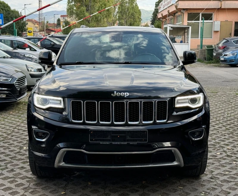 Jeep Grand cherokee 3.0 CRDI Overland 250к.с. Камера Панорама Keyless, снимка 3 - Автомобили и джипове - 47359621