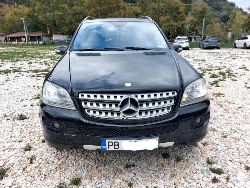 Mercedes-Benz ML 320 НА ПРУЖИНИ, снимка 2 - Автомобили и джипове - 47556345