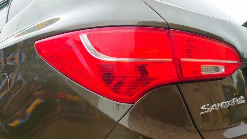 Hyundai Santa fe 4х4. 2.4 i  AUTOMAT?C 190p.s., снимка 7 - Автомобили и джипове - 52742567