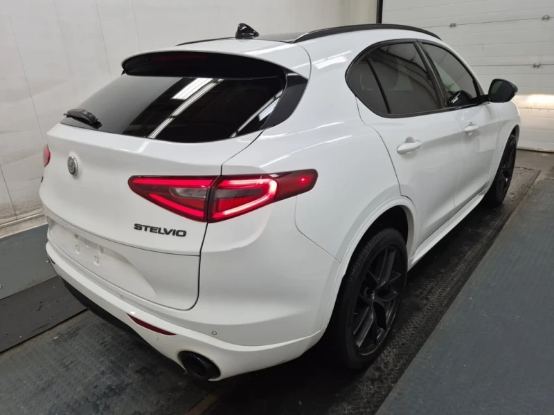 Alfa Romeo Stelvio * Ti Sport * CARFAX * ФИНАНСИРАНЕ* КЛИП, снимка 3 - Автомобили и джипове - 53315424