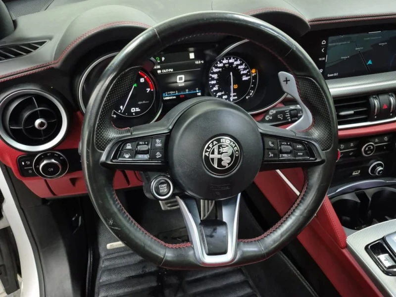 Alfa Romeo Stelvio * Ti Sport * CARFAX * ФИНАНСИРАНЕ* КЛИП, снимка 11 - Автомобили и джипове - 53315424