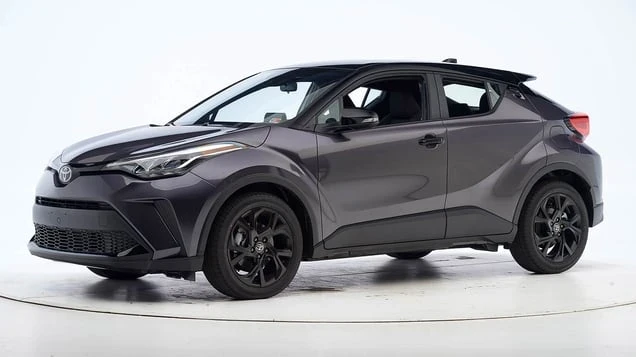 Toyota C-HR 2.0, снимка 1 - Автомобили и джипове - 48665022