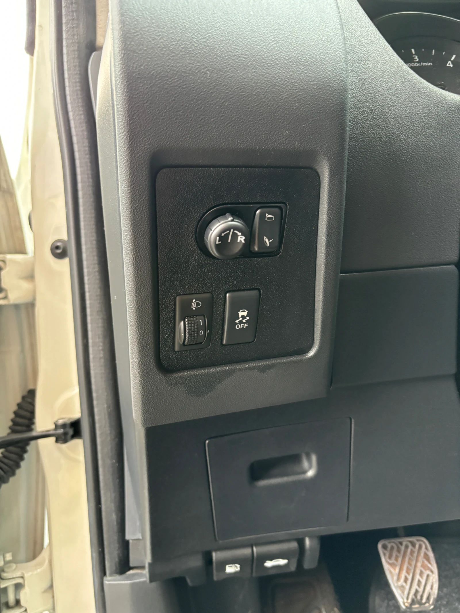 Nissan Qashqai 1.5 DCI * FACELIFT* PARKTRONIC* 2 КЛЮЧА*  | Mobile.bg — изображение 13