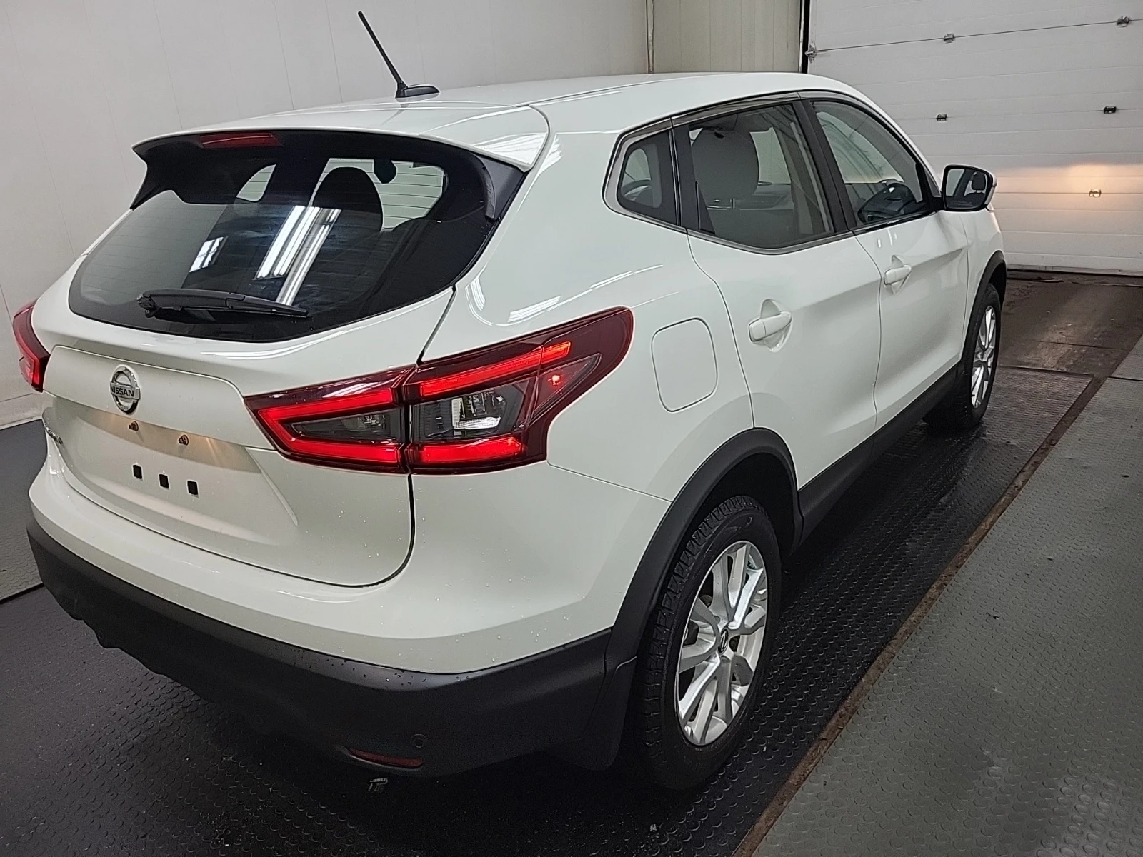 Nissan Qashqai * S* * АвтоКредит*  - изображение 3
