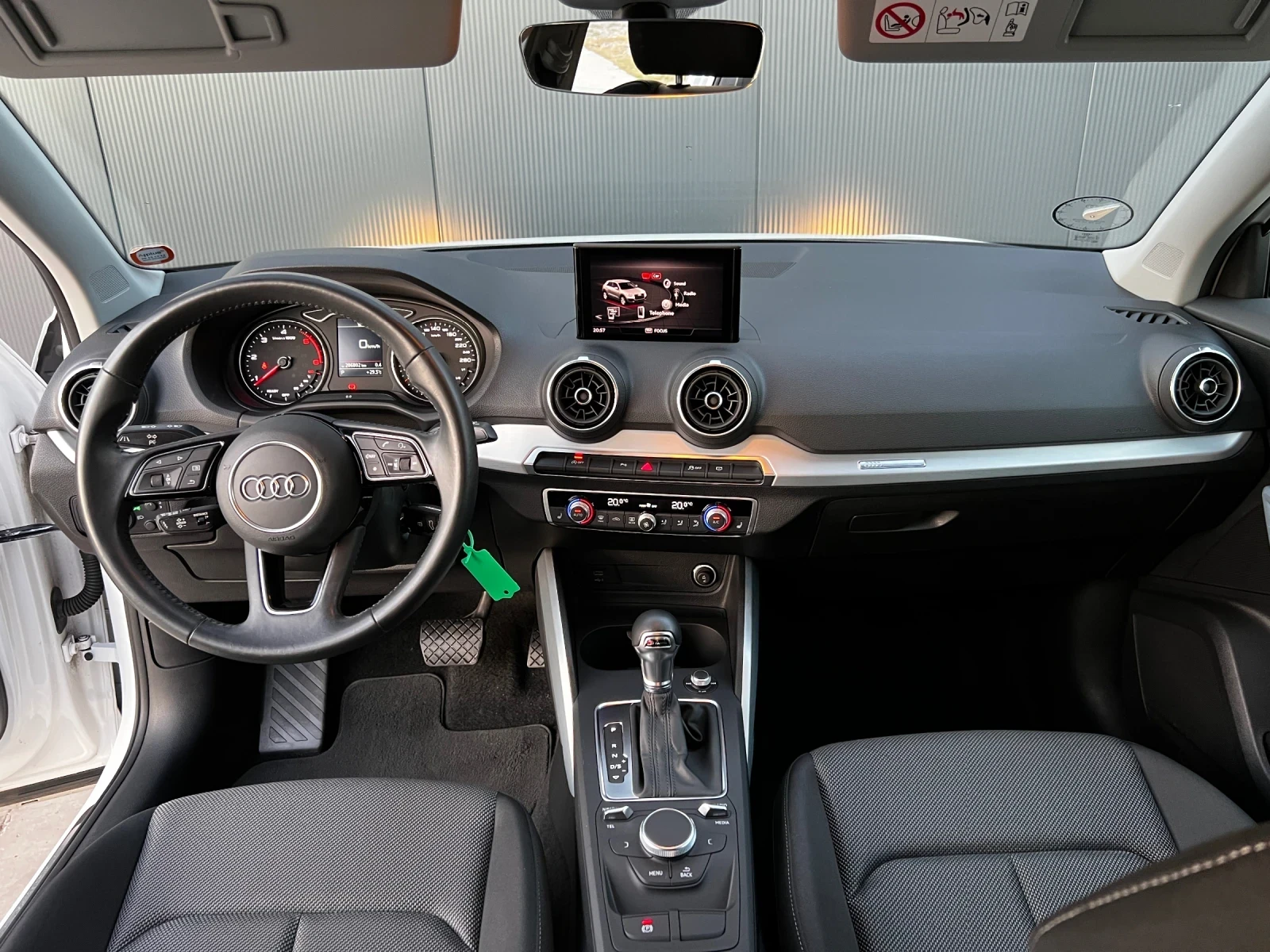 Audi Q2 1.6TDI/Sport/Distronic/S-Tronic/Euro6B - изображение 8