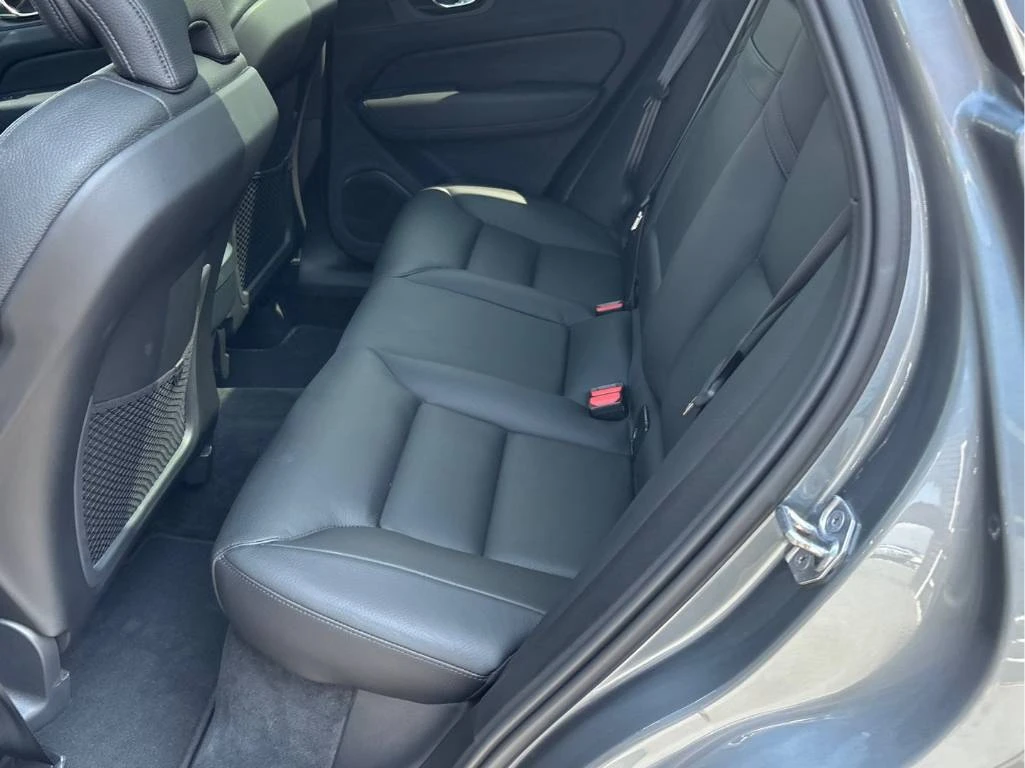 Volvo XC60 T5 AWD Momentum* CARFAX* ОПЦИЯ ЗА ФИНАНСИРАНЕ*  - изображение 8