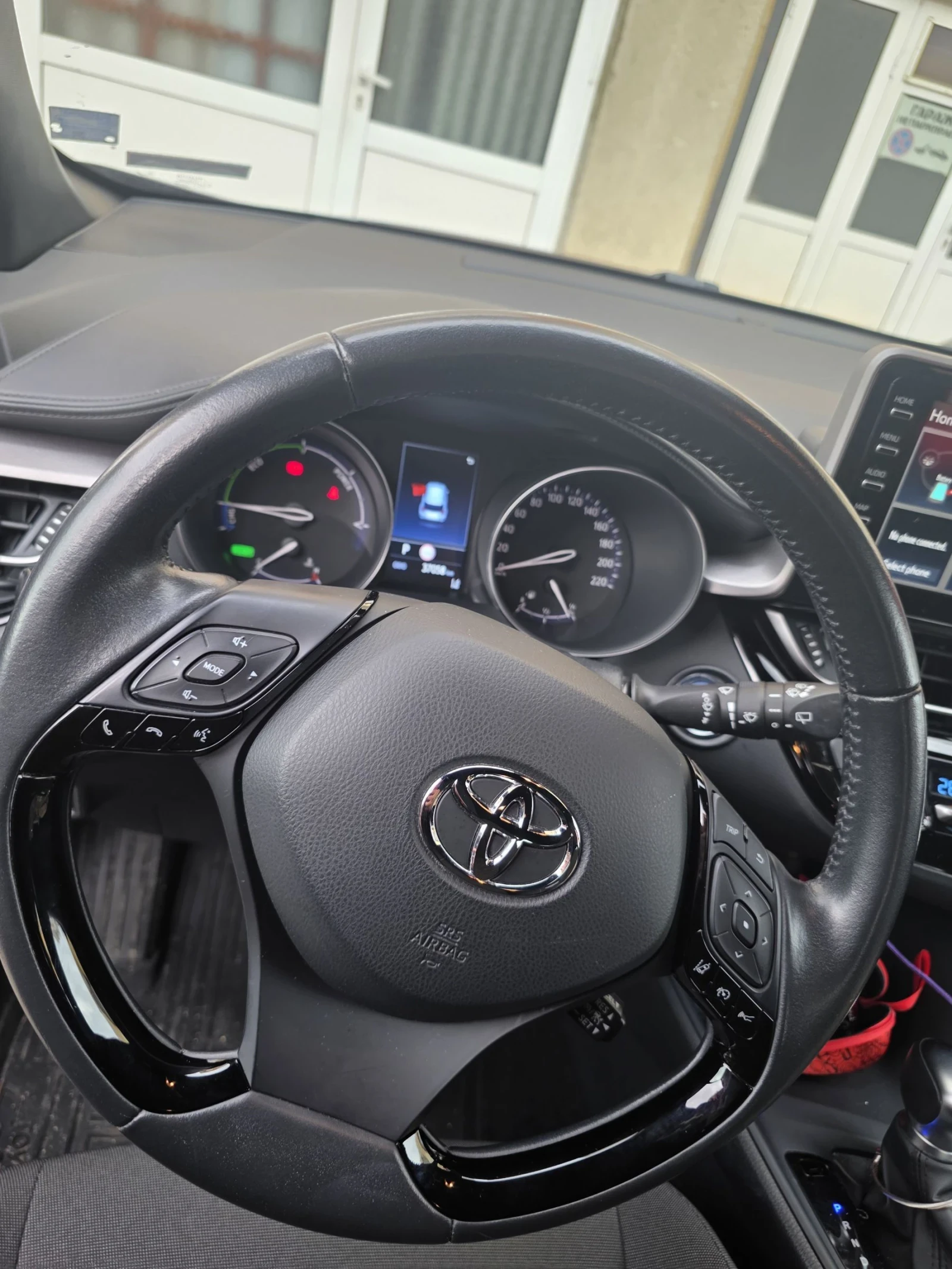 Toyota C-HR | Mobile.bg � ����������� 10