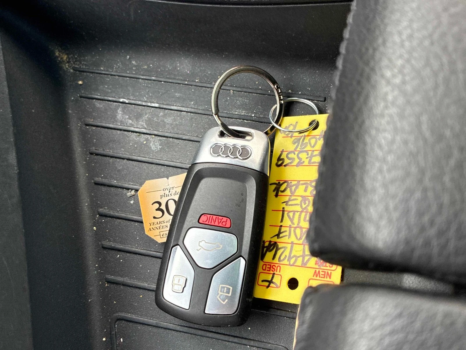 Audi Q7 PROGRESSIV РЕГИСТРАЦИЯ & ОБСЛУЖВАНЕ, снимка 12 - Автомобили и джипове - 54155982