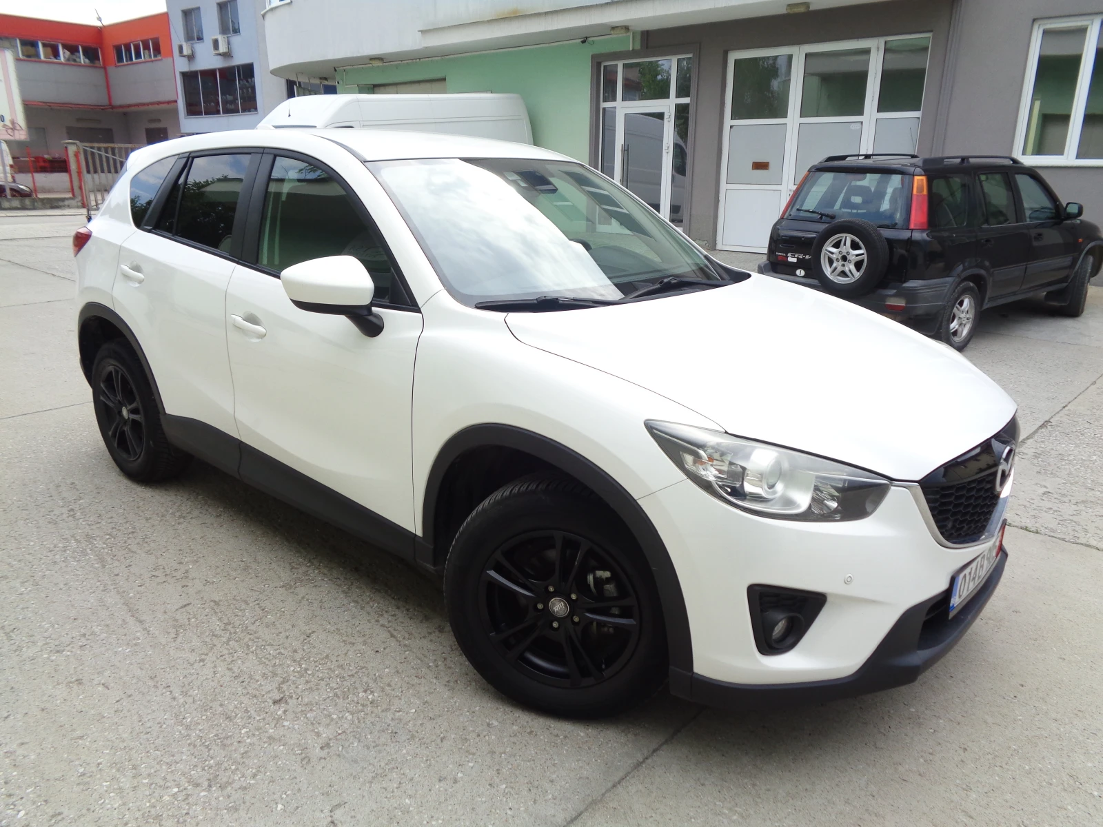 Mazda CX-5 2.2D-4X4-АВТОМАТ-МОТОРА ПРЕКЪСВА-БАРТЕР-ЛИЗИНГ, снимка 2 - Автомобили и джипове - 55012297