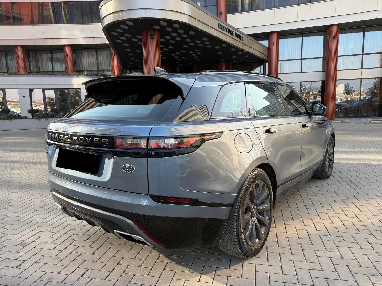 Land Rover Range Rover Velar D300 R-Dynamic SE, снимка 4 - Автомобили и джипове - 55035765
