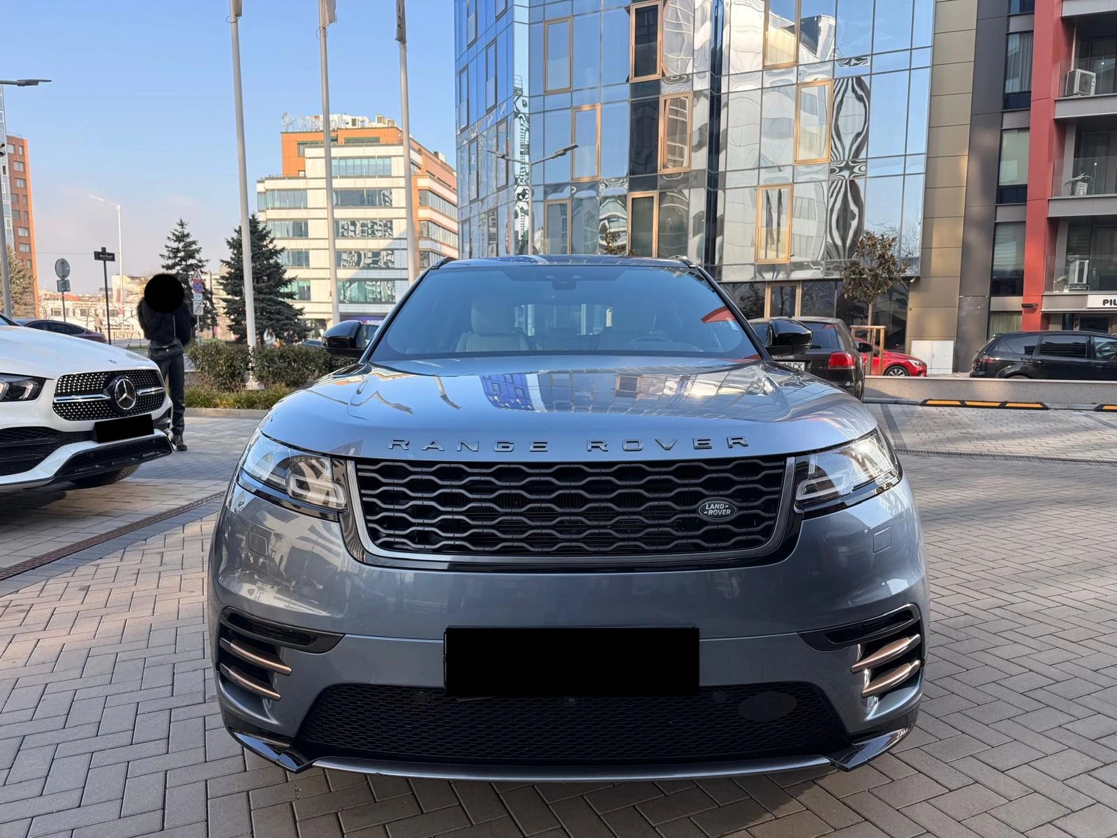 Land Rover Range Rover Velar D300 R-Dynamic SE, снимка 6 - Автомобили и джипове - 55035765