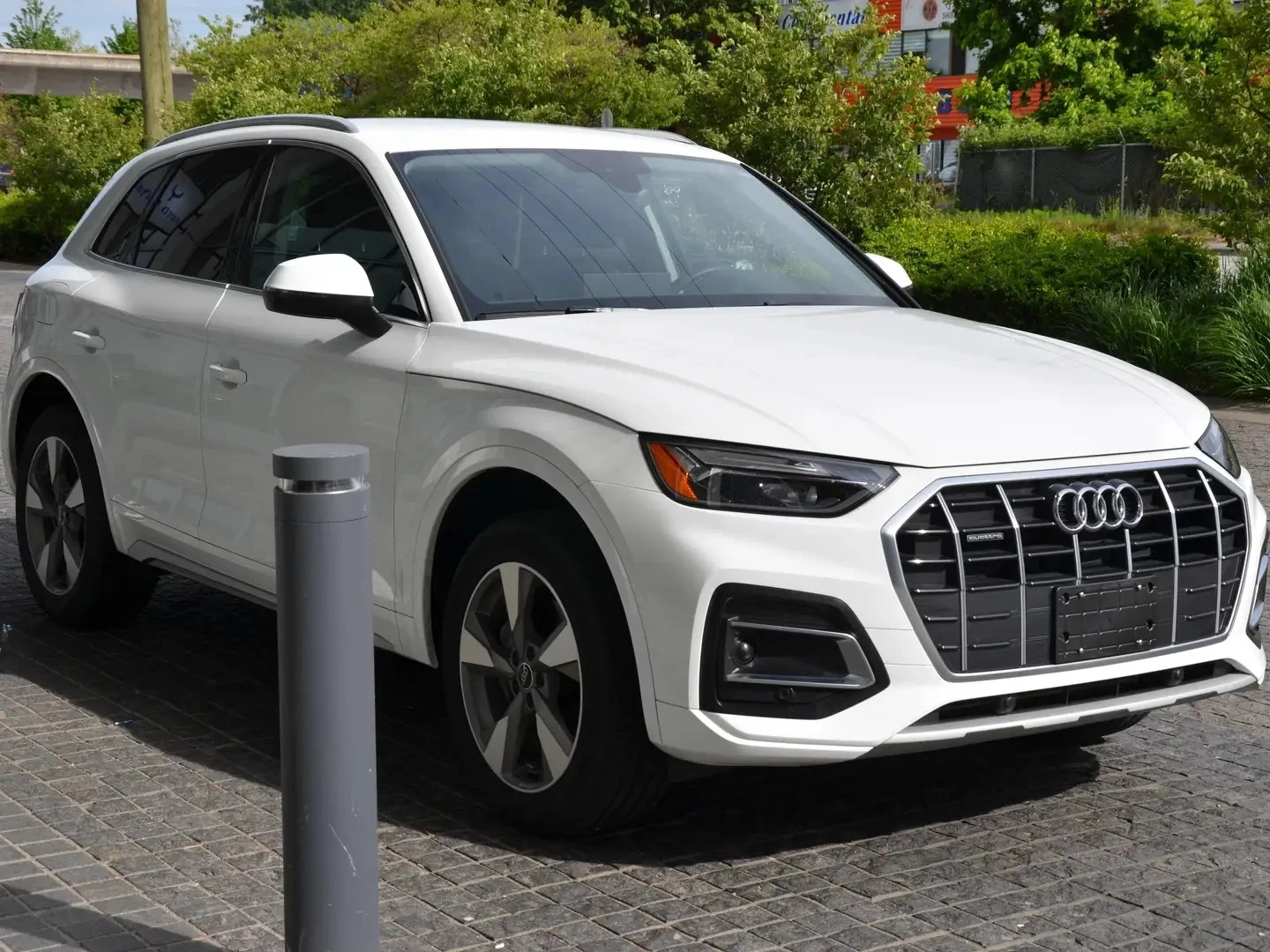 Audi Q5 2.0TFSI KOMFORT ЦЕНА ДО БЪЛГАРИЯ АВТОКРЕДИТ, снимка 3 - Автомобили и джипове - 55771487