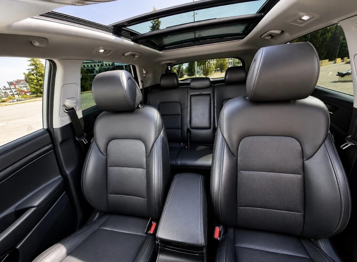 Hyundai Tucson, снимка 7 - Автомобили и джипове - 55951940