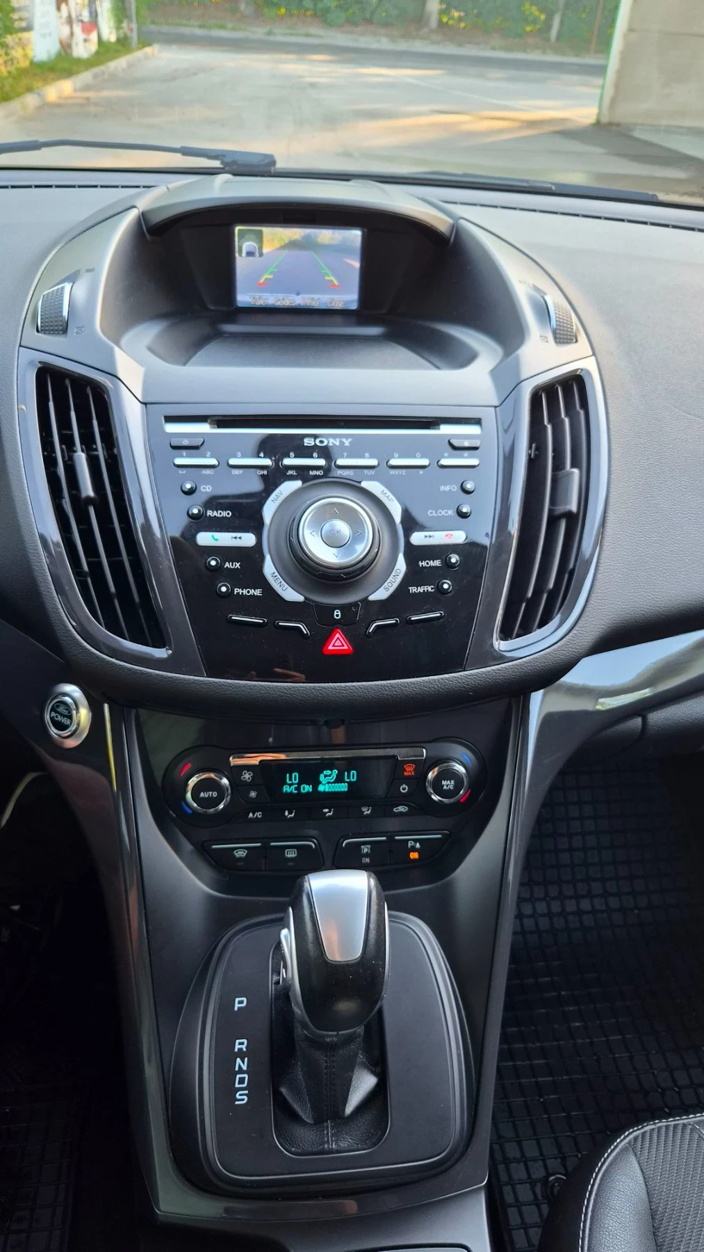 Ford Kuga 2.0d, снимка 13 - Автомобили и джипове - 55968259