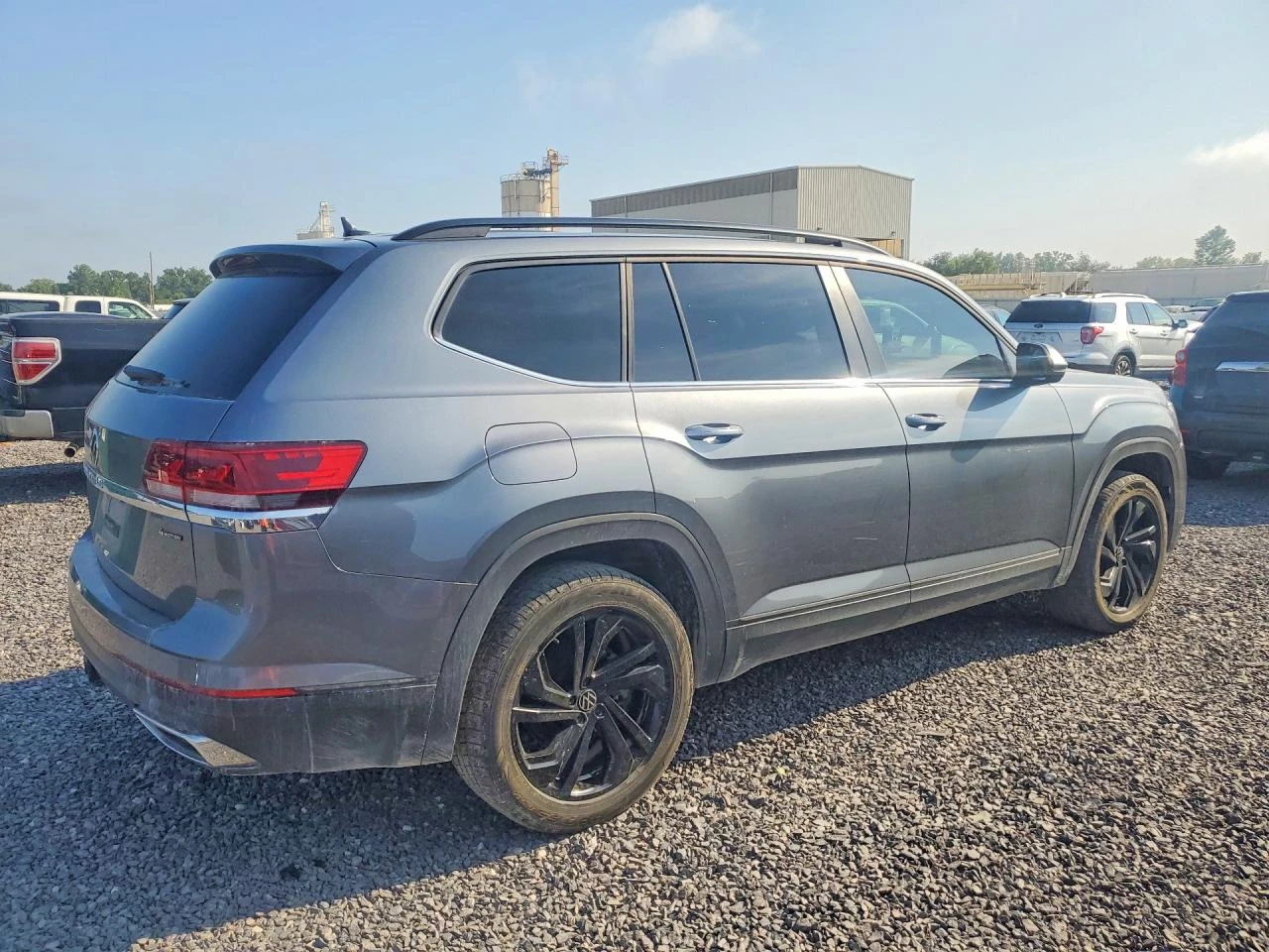 VW Atlas 3.6l Volkswagen Se, снимка 3 - Автомобили и джипове - 55982777