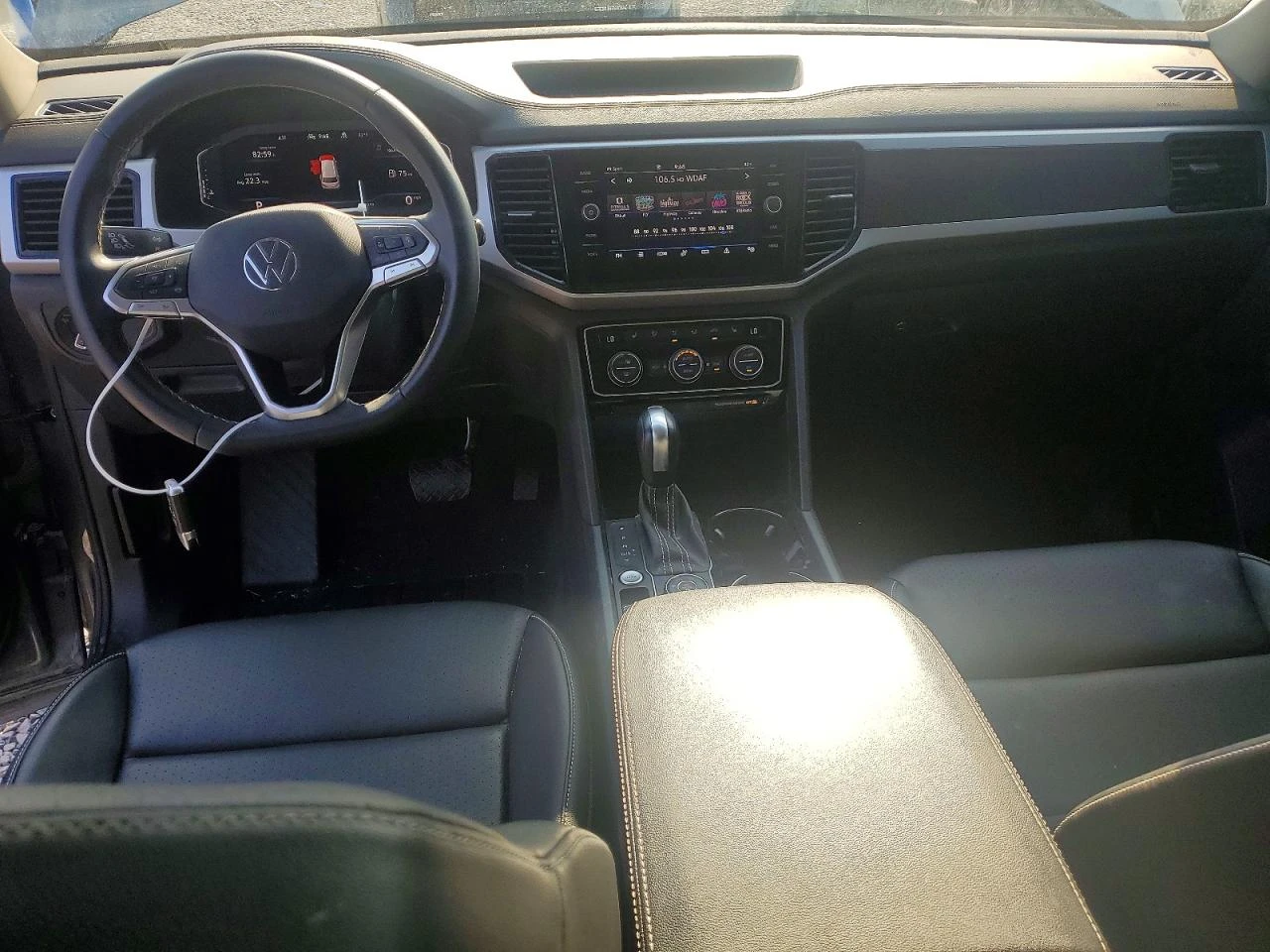 VW Atlas 3.6l Volkswagen Se, снимка 8 - Автомобили и джипове - 55982777