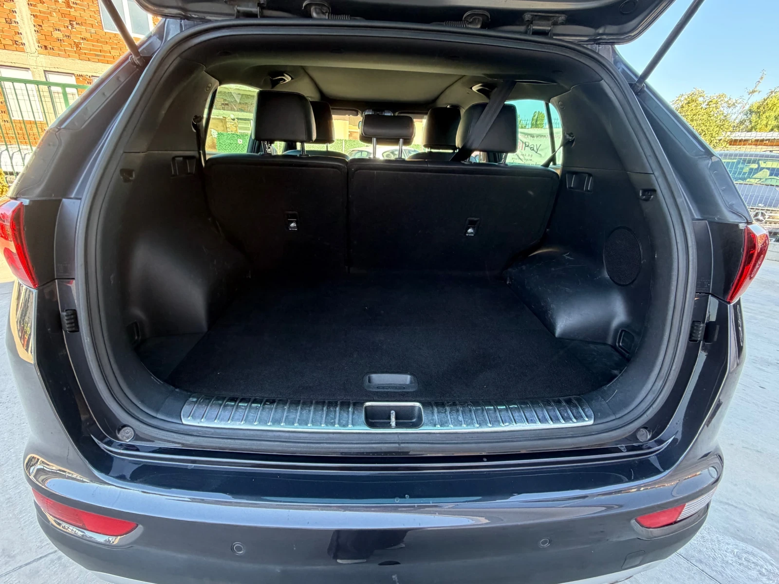 Kia Sportage 1.6 T GDI  GT-line 4WD, снимка 17 - Автомобили и джипове - 56072998