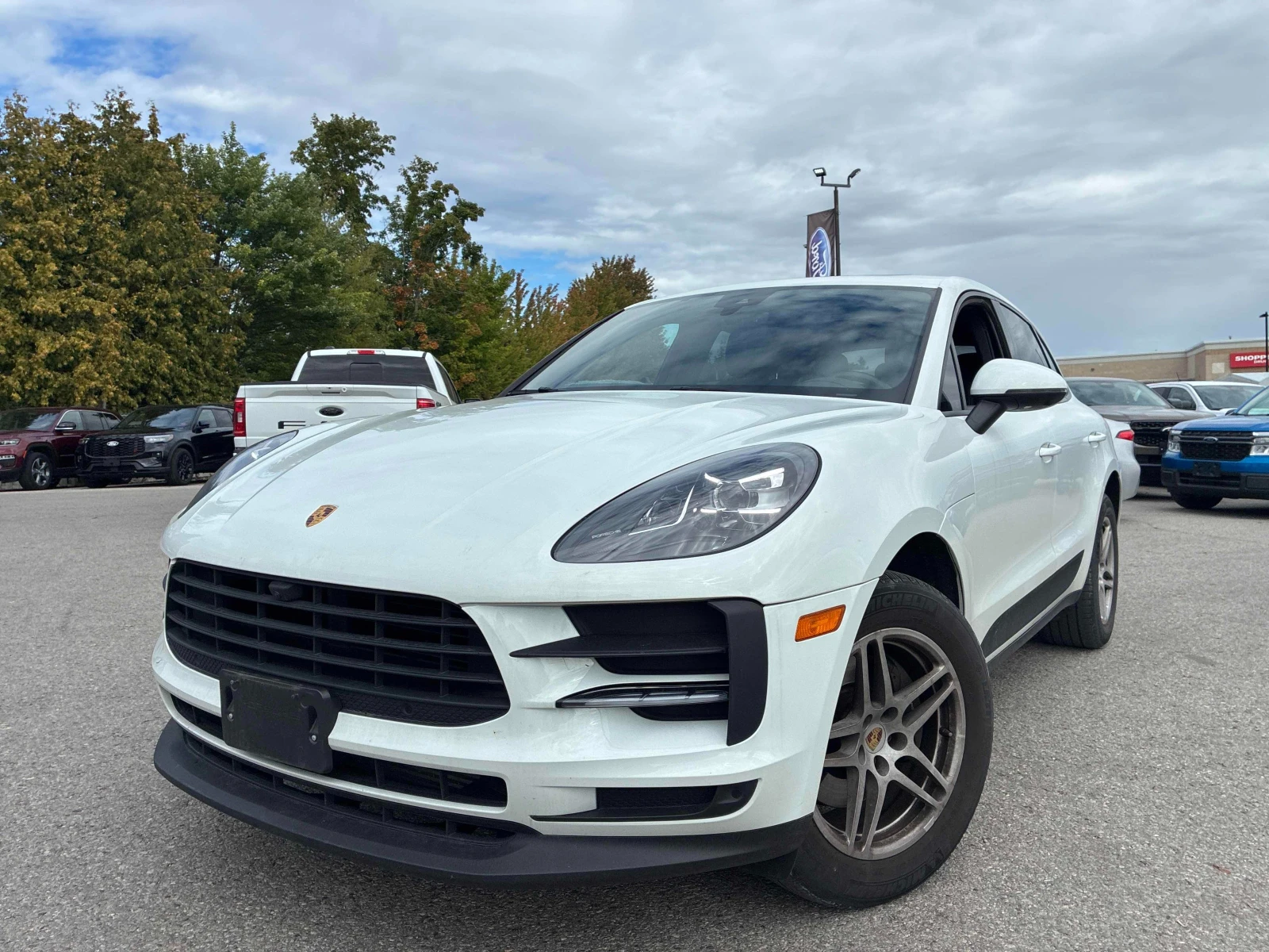 Porsche Macan CARFAX * AWD * NAV