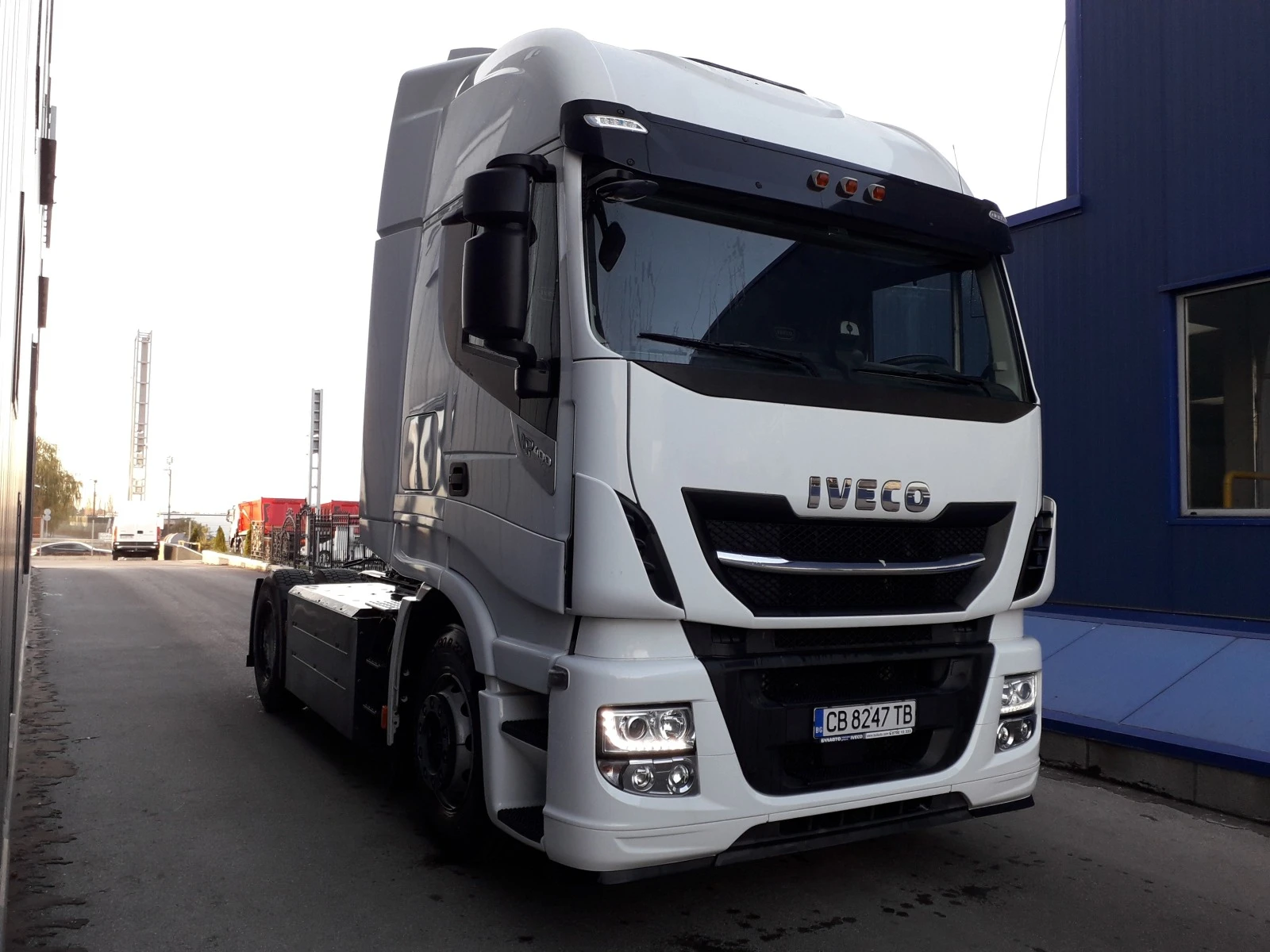 Iveco Stralis CNG   ADR - изображение 6