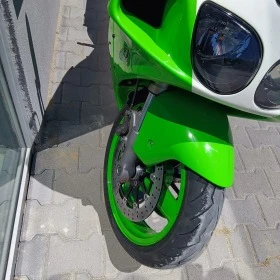 Kawasaki Ninja ZX-7R - изображение 1