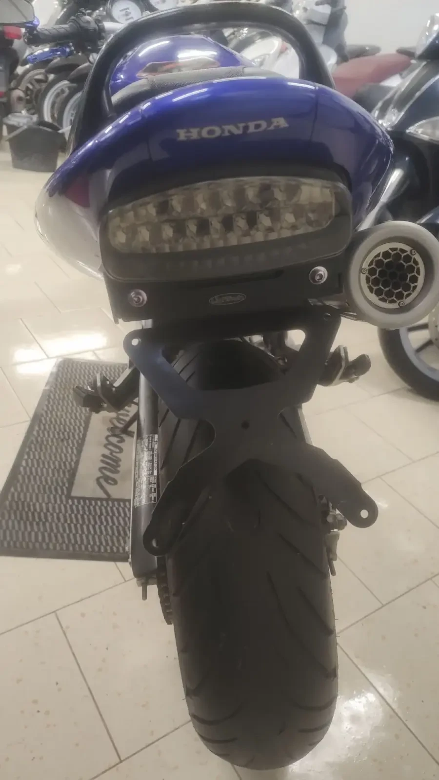 Honda Hornet 600 - изображение 6