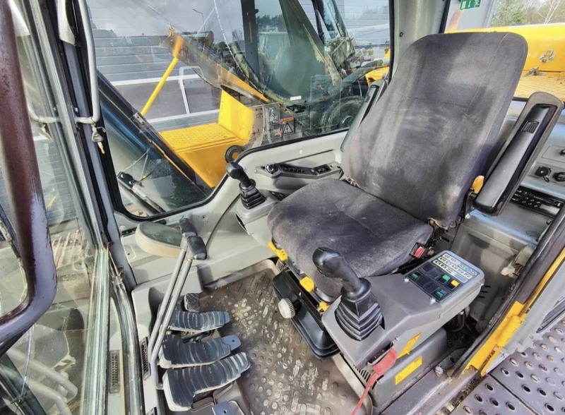 Багер Volvo EC460BLC, снимка 5 - Индустриална техника - 52997680