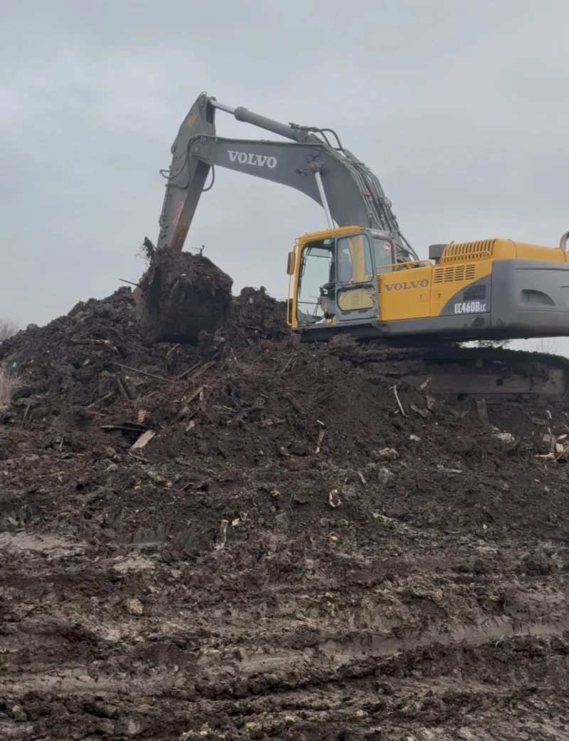 Багер Volvo EC460BLC