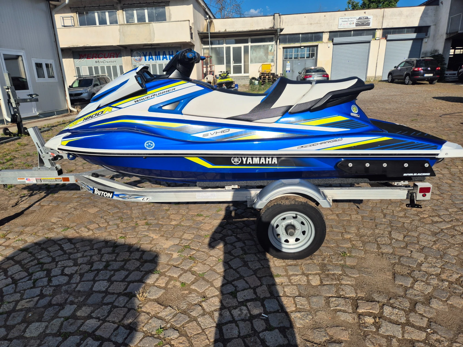 Джет Yamaha JP1800R, снимка 10 - Воден транспорт - 55767354