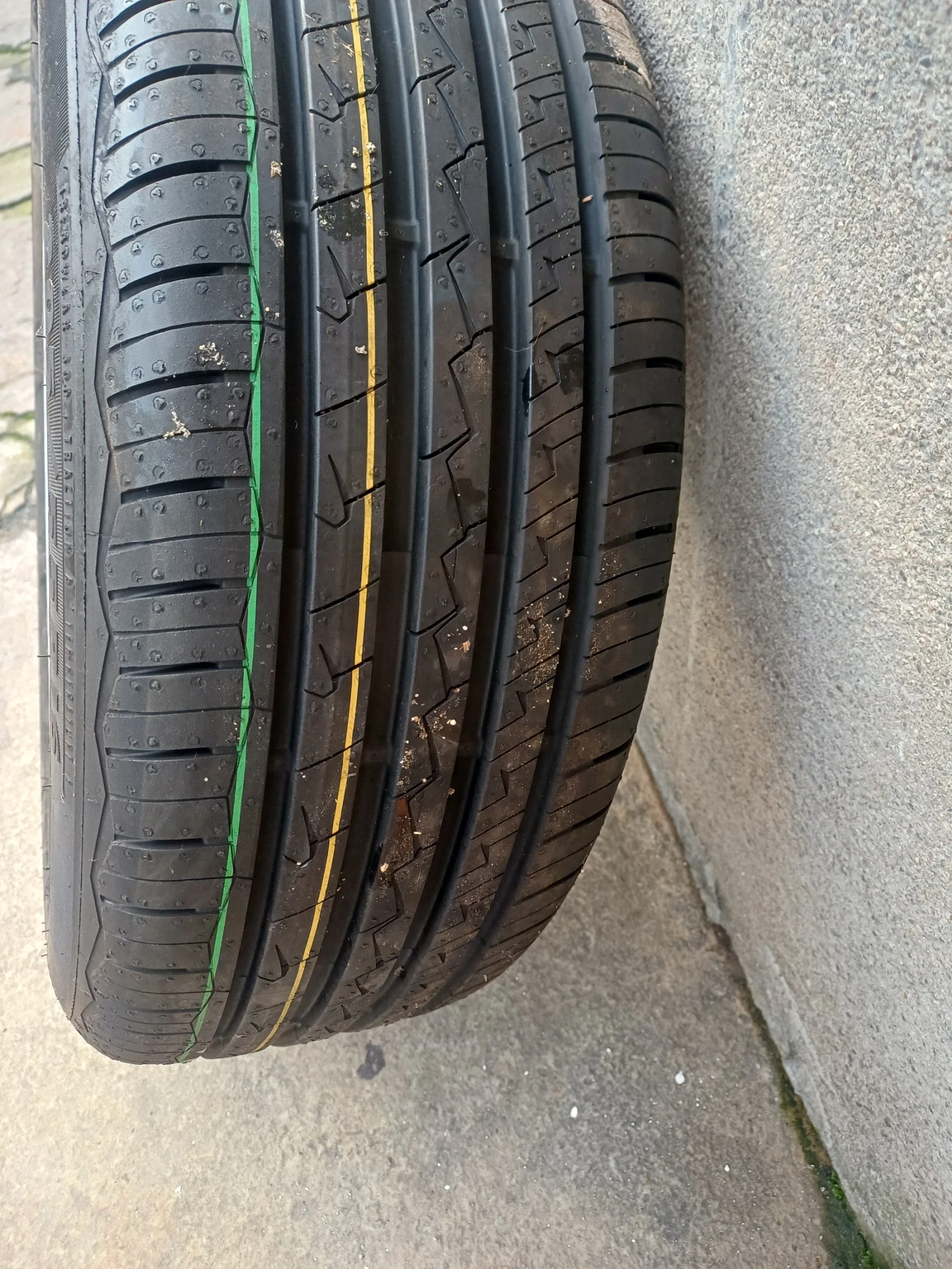 ���� � ������ 205/55R16 �� BMW 220 | Mobile.bg � ����������� 2