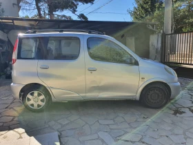 Toyota Yaris verso 1.3i 16V, снимка 3