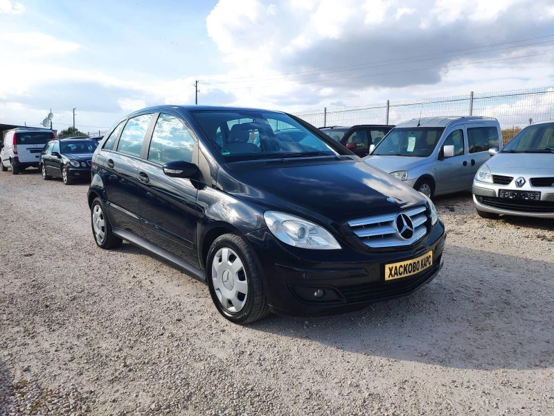 Mercedes-Benz B 180, снимка 1 - Автомобили и джипове - 42363609