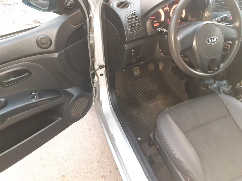 Kia Picanto 1.0i  GAS, снимка 8 - Автомобили и джипове - 42655318