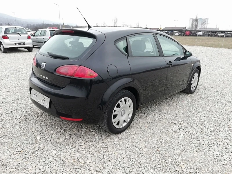 Seat Leon 1.4i klima gaz, снимка 6 - Автомобили и джипове - 44599835