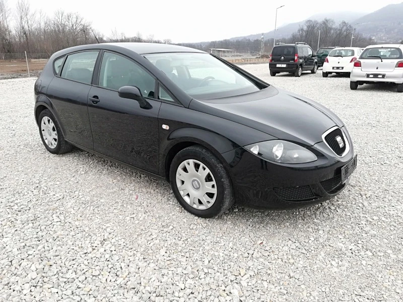 Seat Leon 1.4i klima gaz, снимка 8 - Автомобили и джипове - 44599835