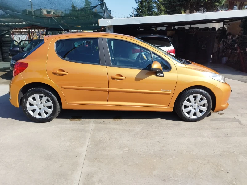 Peugeot 207 1.4i, снимка 3 - Автомобили и джипове - 47110060