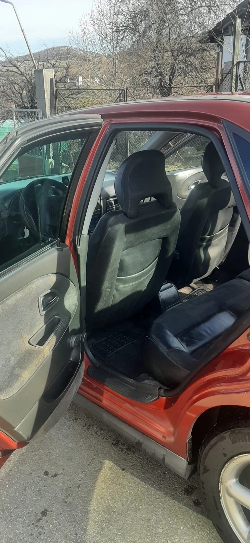 Volvo C40, снимка 14 - Автомобили и джипове - 48112987