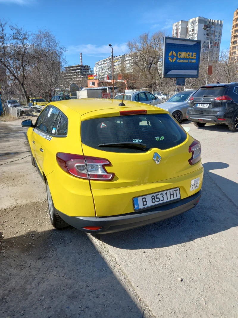 Renault Megane, снимка 6 - Автомобили и джипове - 49405403