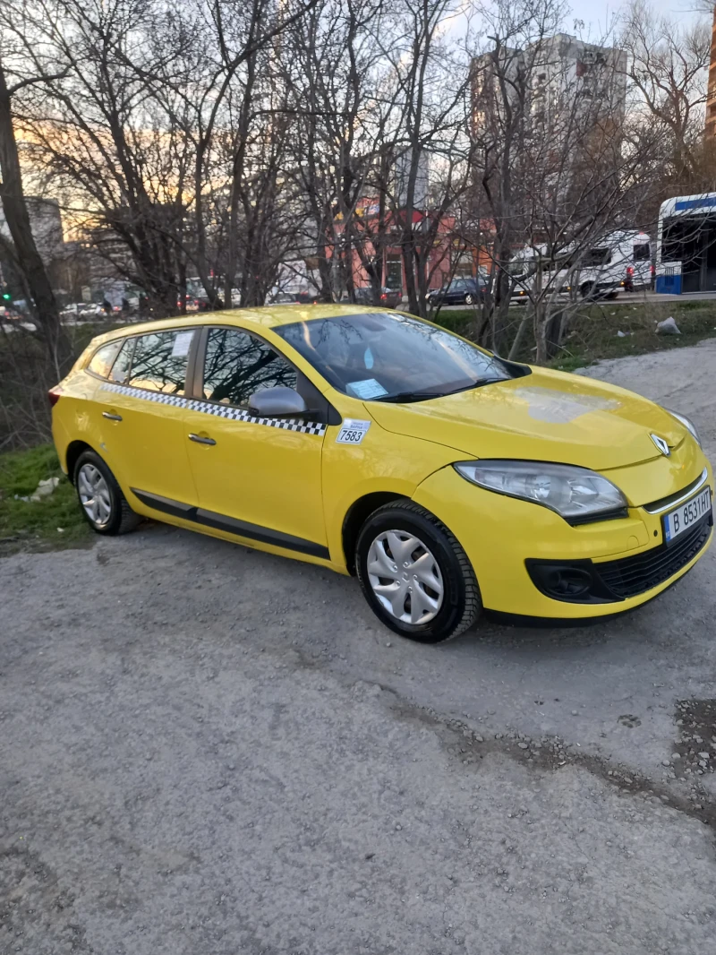 Renault Megane, снимка 1 - Автомобили и джипове - 49405403