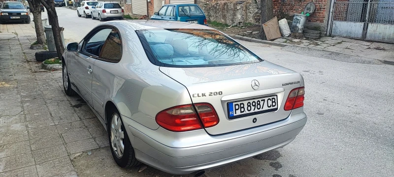 Mercedes-Benz CLK 200 Kompressor, снимка 3 - Автомобили и джипове - 49507647