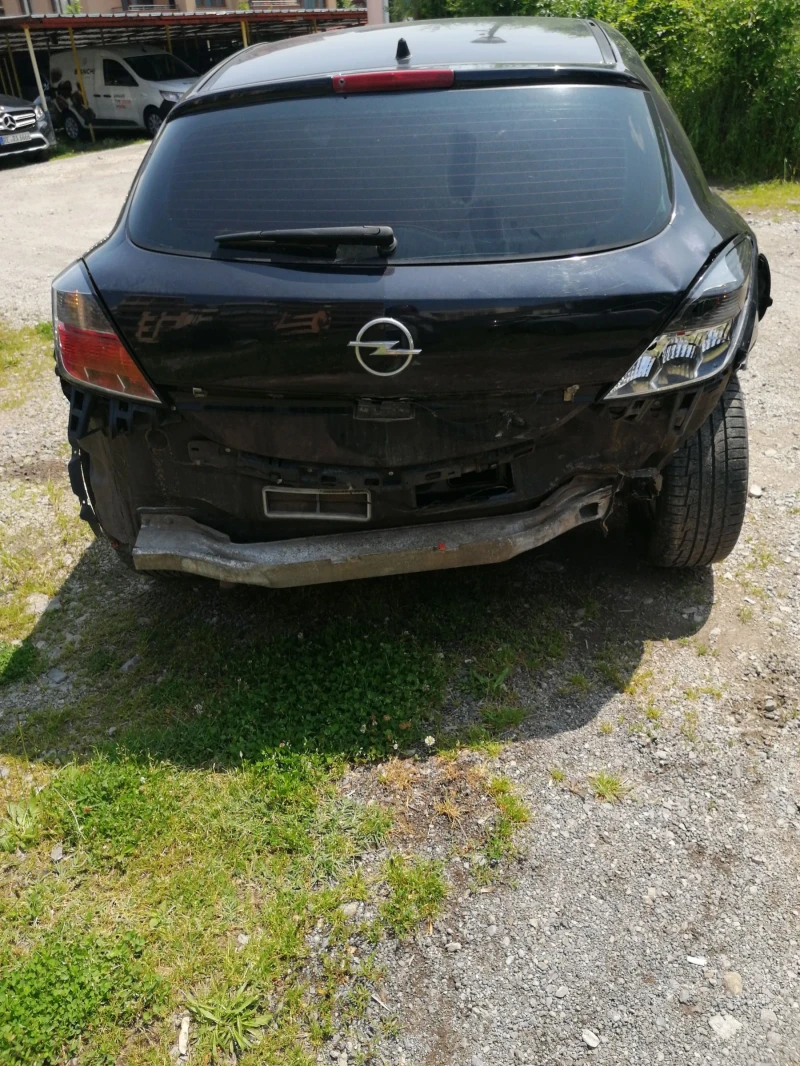 Opel Astra, снимка 9 - Автомобили и джипове - 51623449